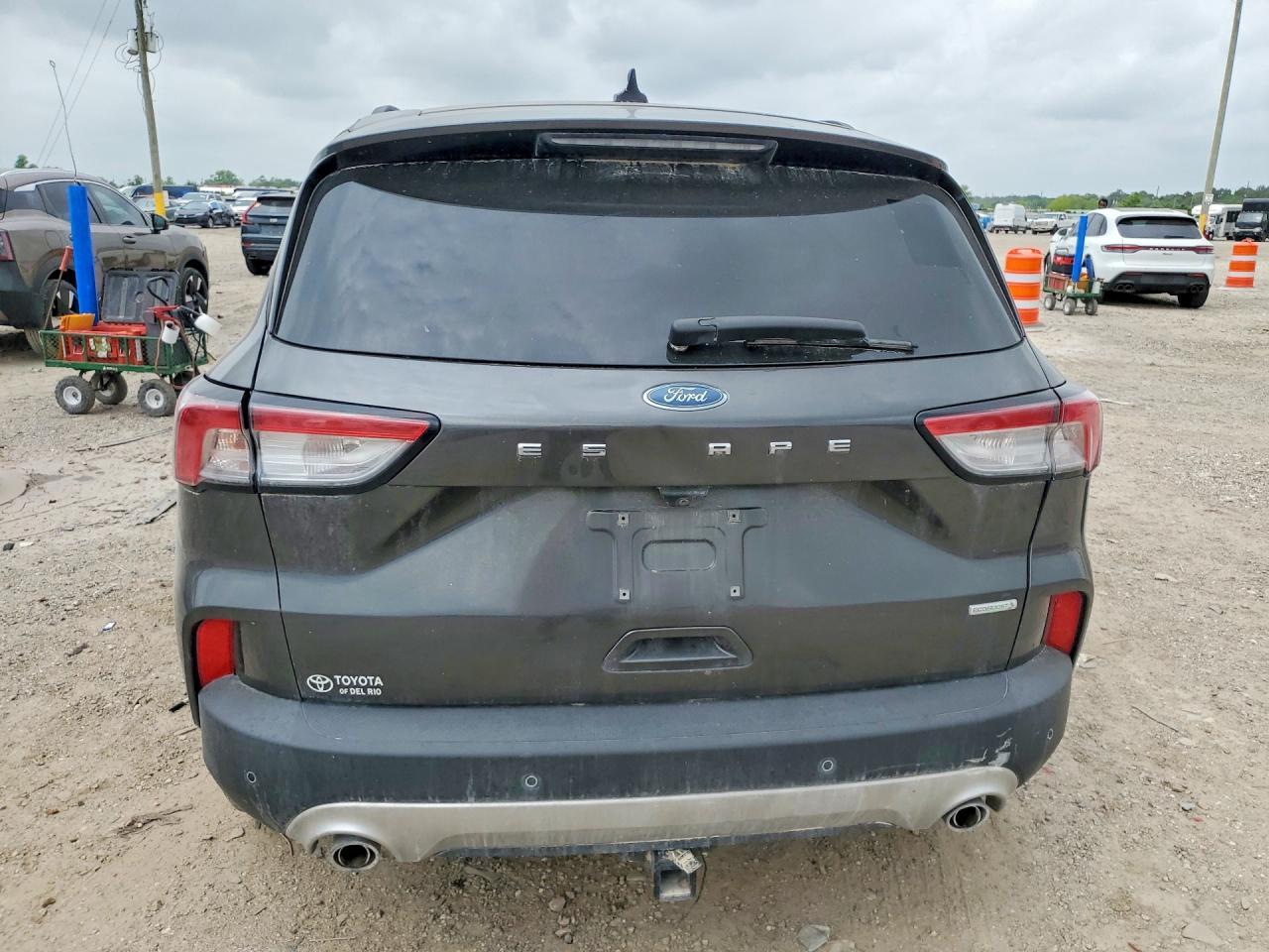 2020 Ford Escape sel