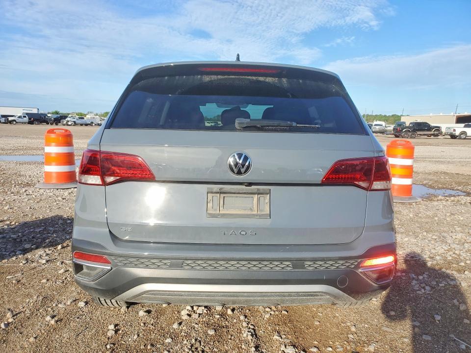 2022 Volkswagen Taos se