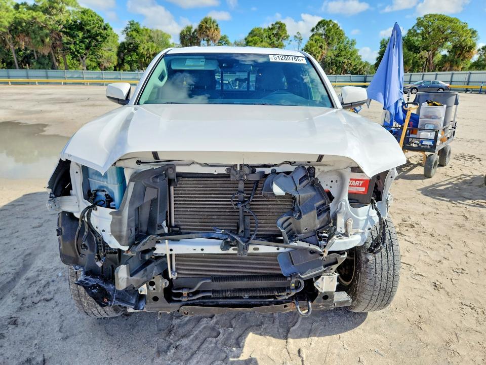 2022 Toyota Tacoma SR V6