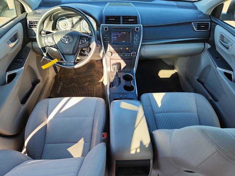 2016 Toyota Camry Hybrid le