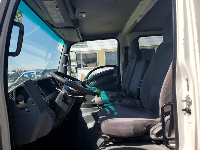 2014 Isuzu NPR HD