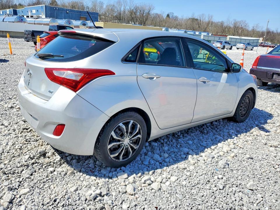 2016 Hyundai Elantra gt Base