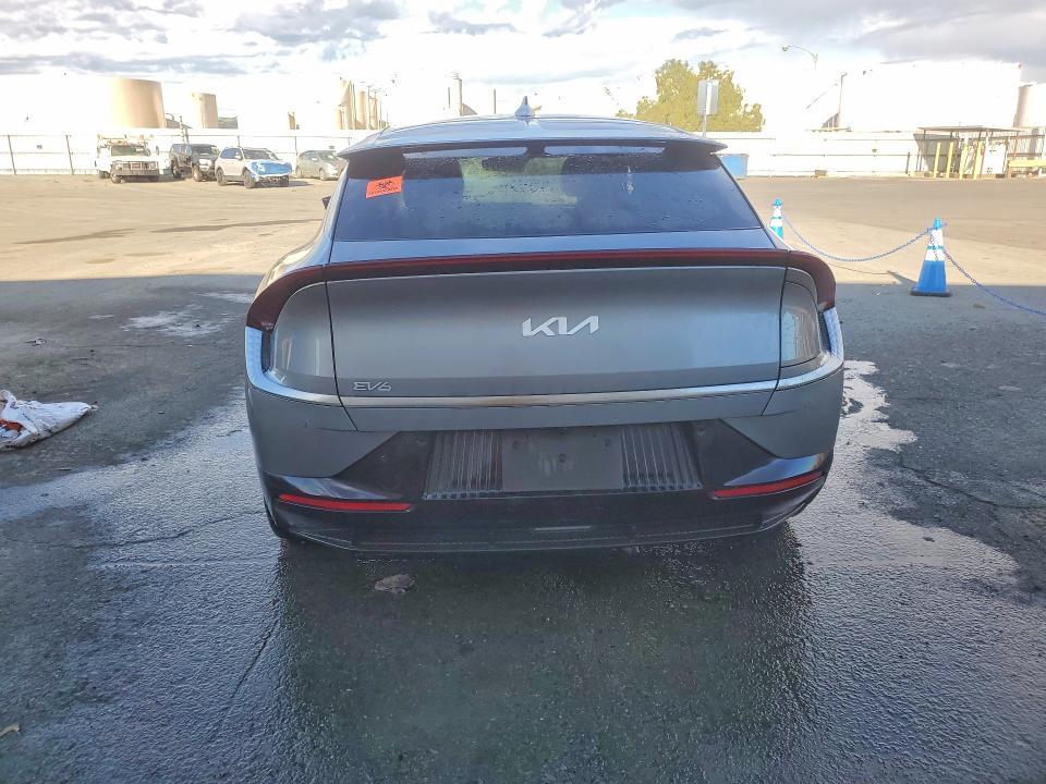 2023 KIA EV6 Wind