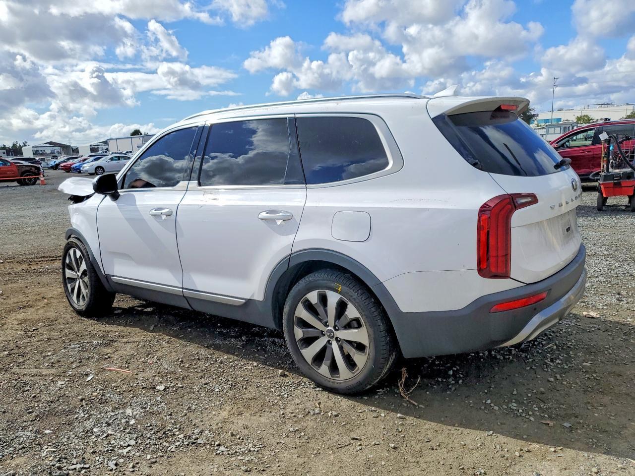 2021 KIA Telluride s