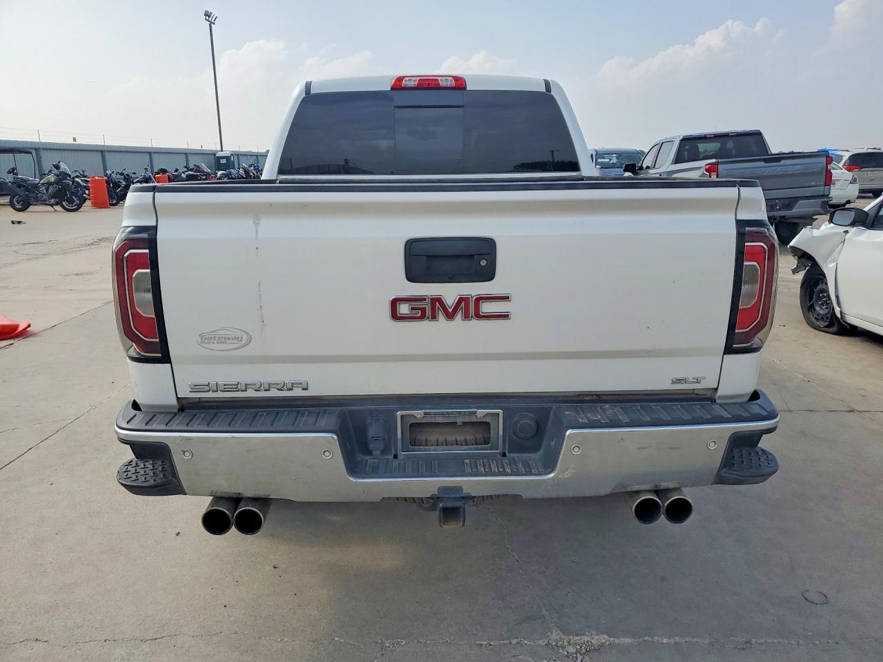 2018 GMC Sierra K1500 SLT