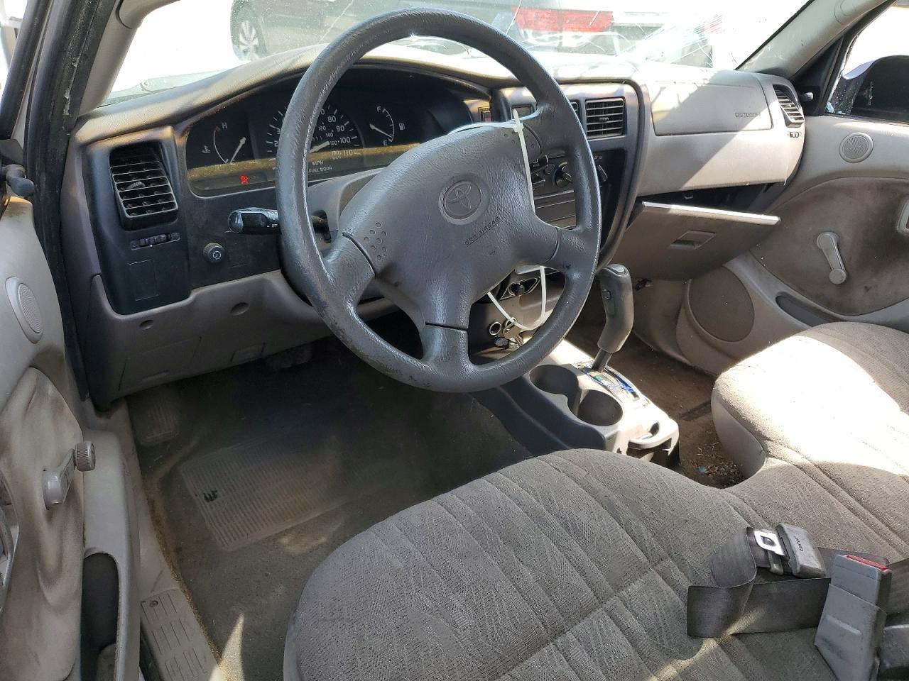 2002 Toyota Tacoma Base