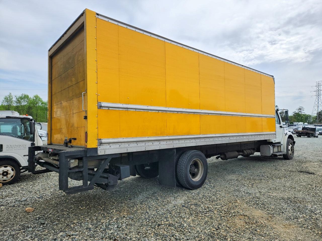 2011 Freightliner M2 106 MED