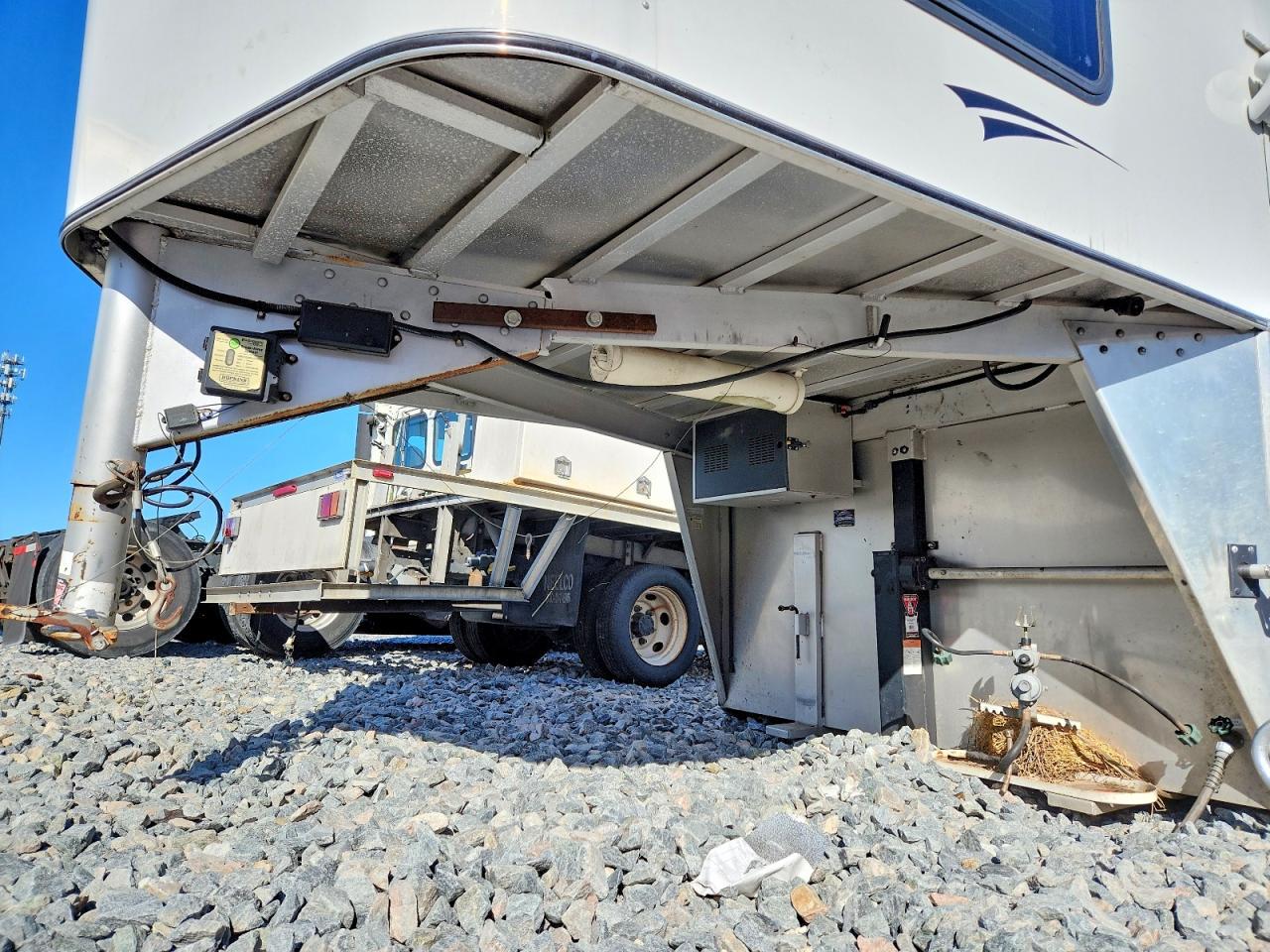 2017 Shadow Horse Trailer