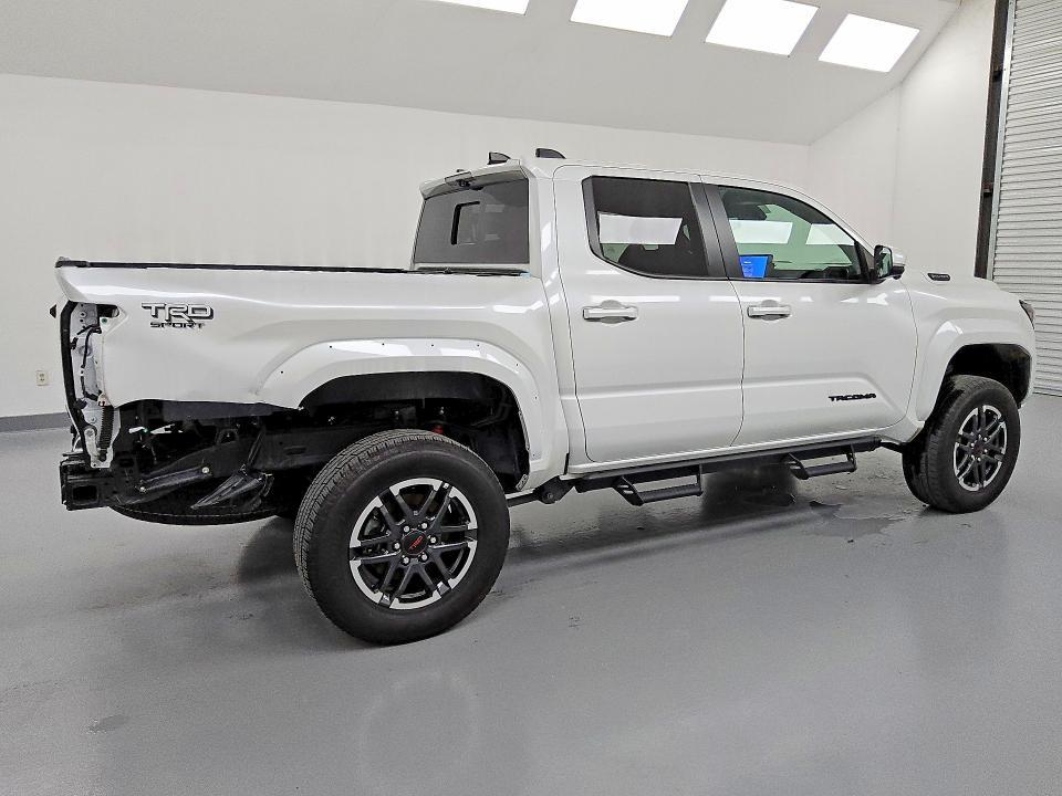 2025 Toyota Tacoma TRD Sport HV