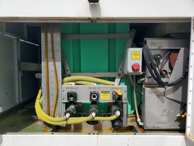 2018 Isuzu NPR HD Delivery Truck