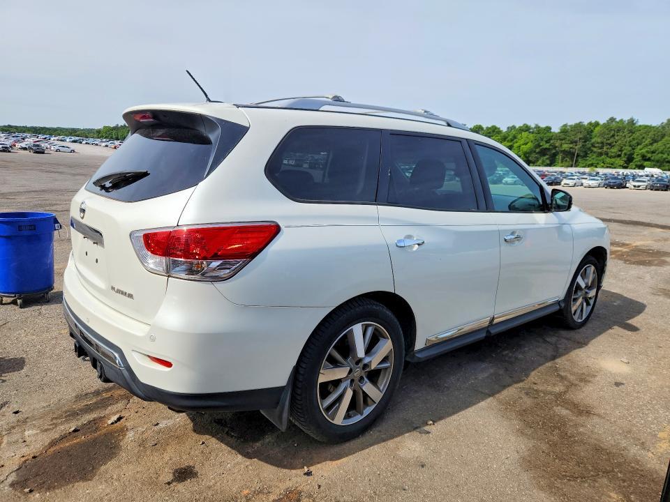 2015 Nissan Pathfinder Platinum