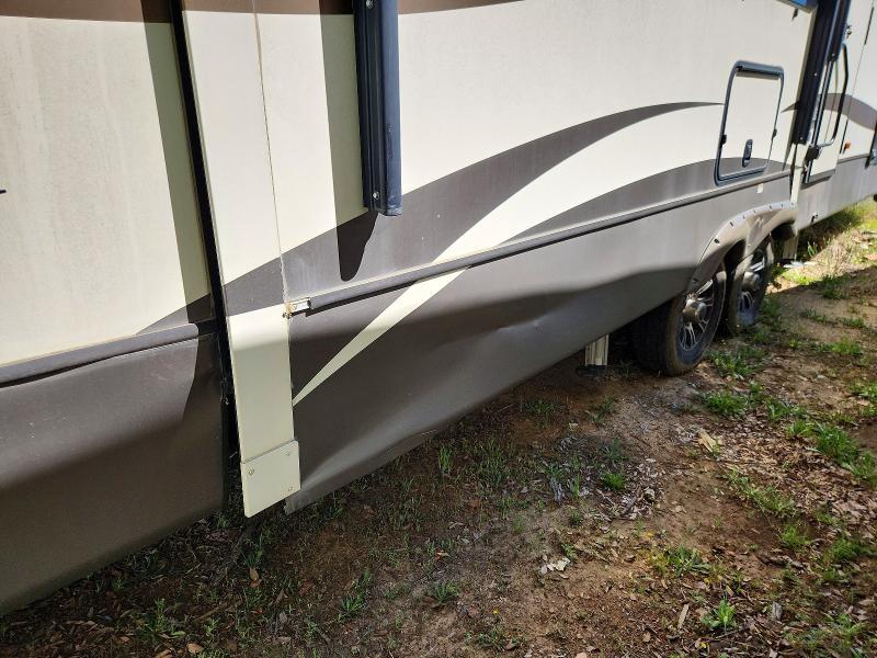 2018 Keystone Montana Camper