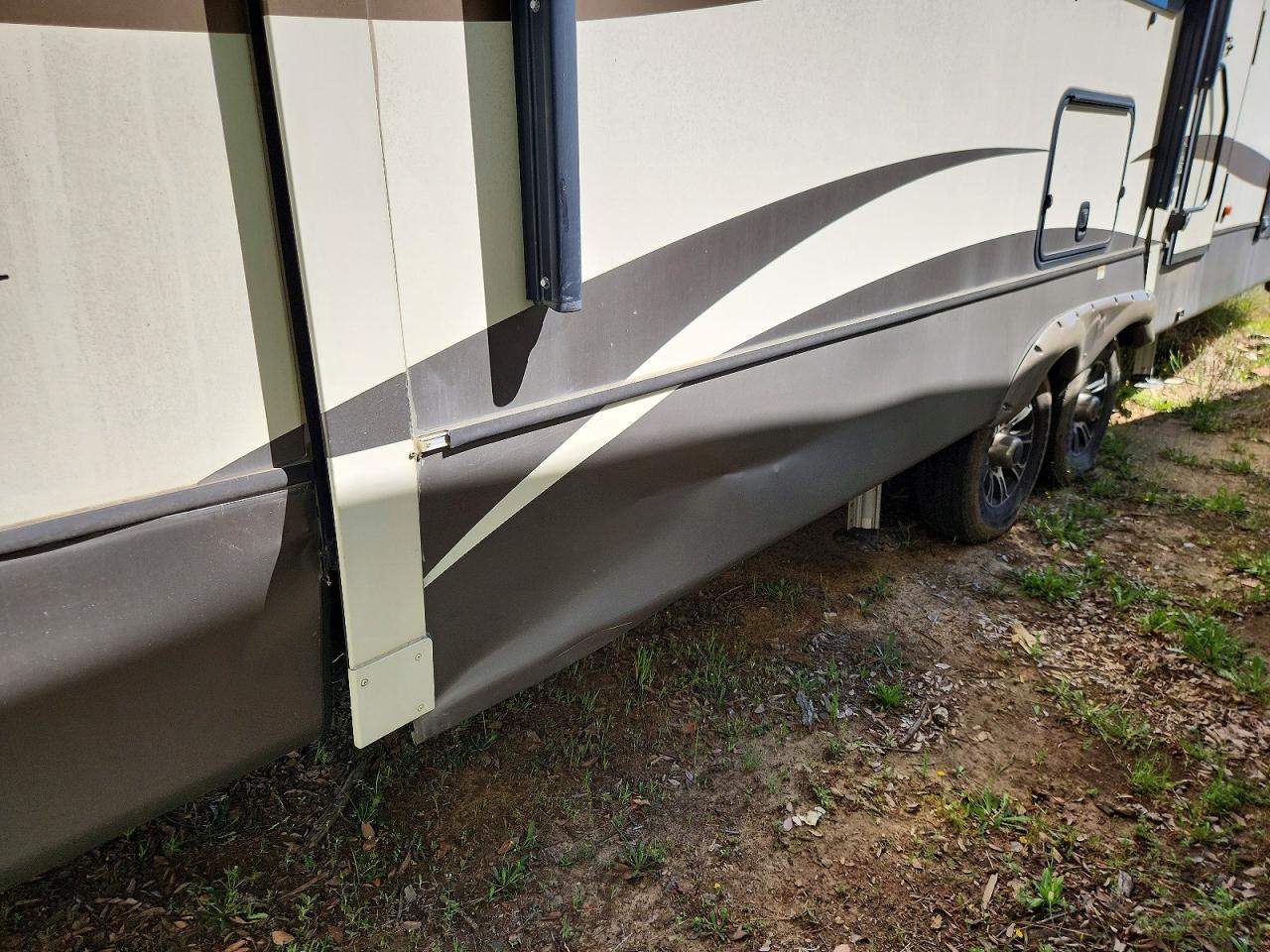 2018 Keystone Montana Camper