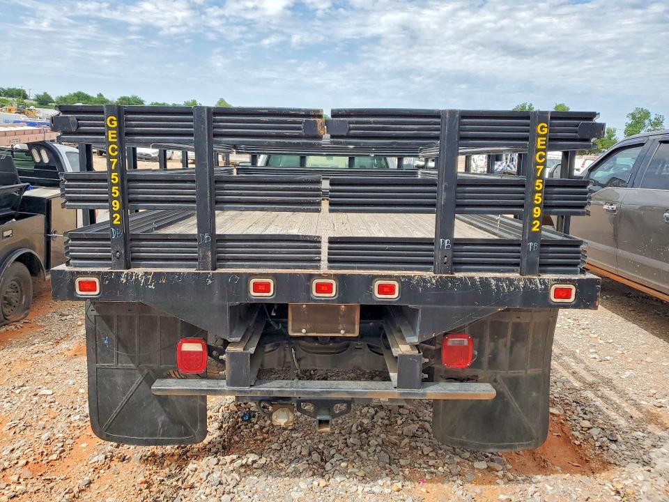 2016 Ford F450 sd 6.7l V-8 Tdsl Stake bed