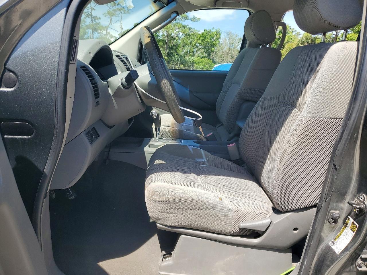2007 Nissan Frontier SE