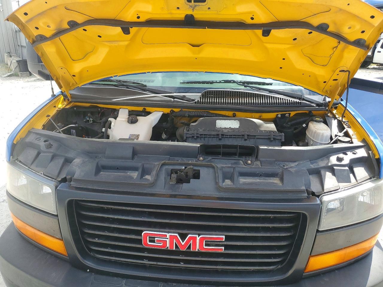 2018 GMC Savana Cutaway G3500
