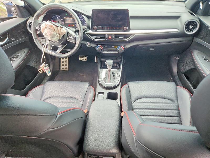 2023 KIA Forte gt