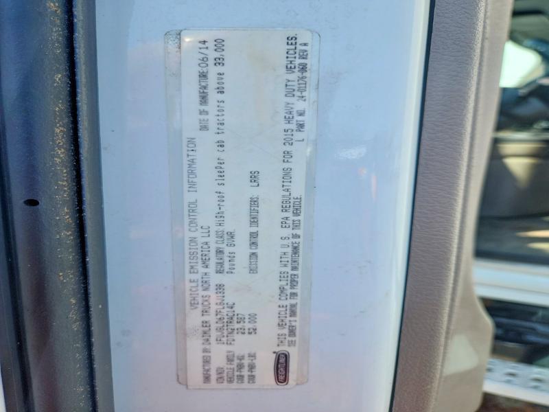 2015 Freightliner Cascadia 125 Semi Truck