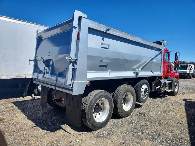 2018 Mack Anthem Dump Truck