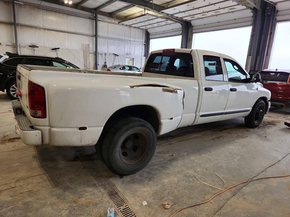 2005 Dodge RAM 3500 ST