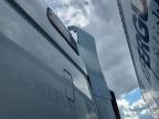 2013 Volvo VNL Semi Truck