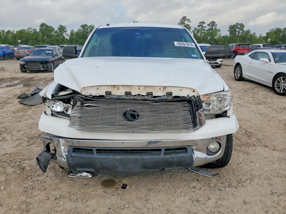 2012 Toyota Tundra Double cab SR5