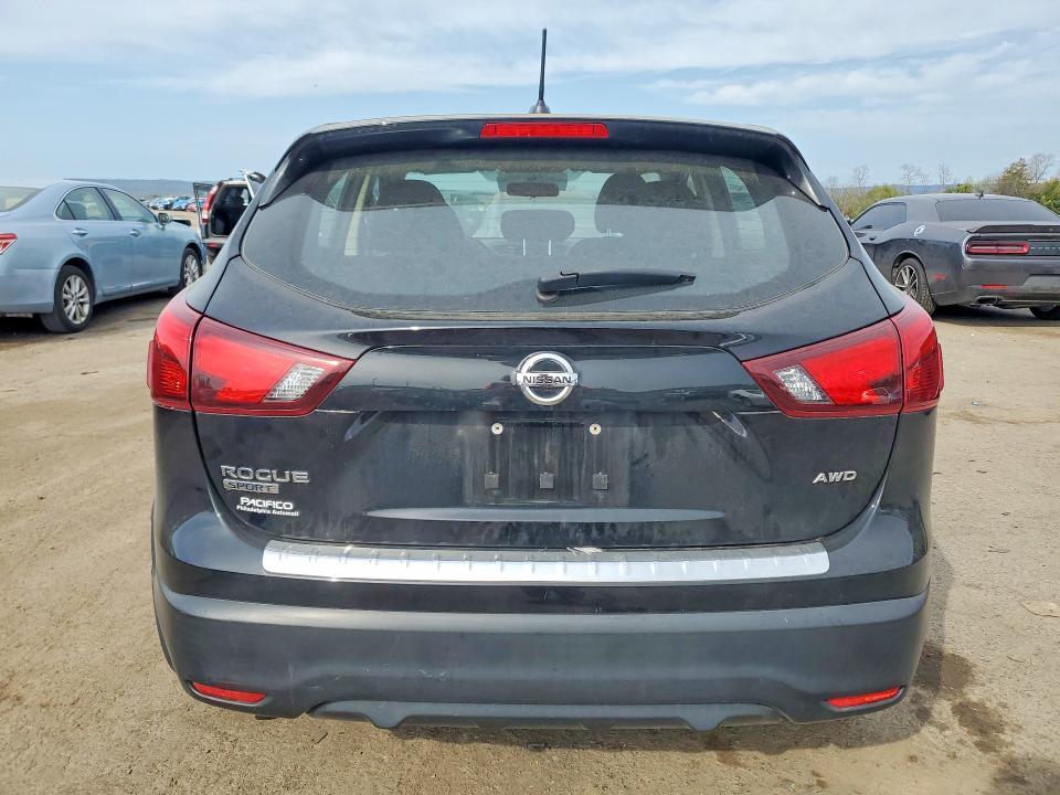 2018 Nissan Rogue Sport s