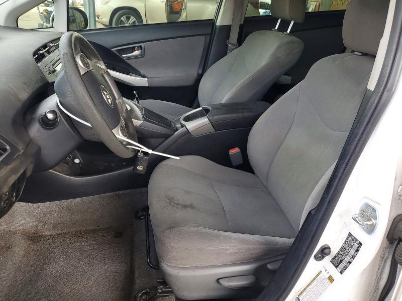 2014 Toyota Prius two