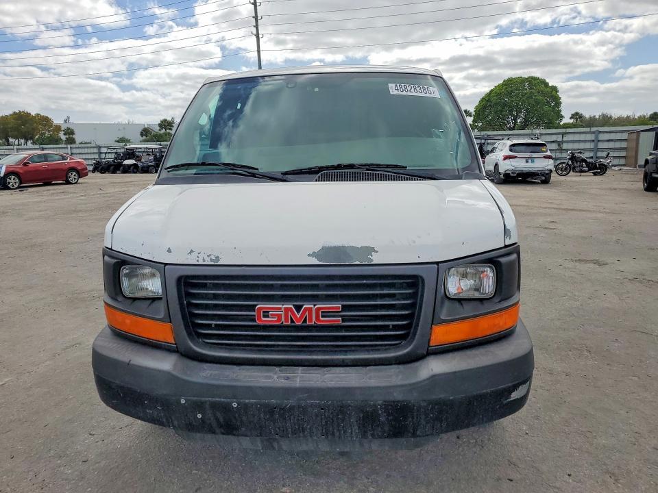 2012 GMC Savana G2500 Delivery van