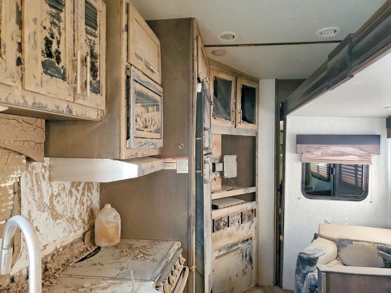 2019 Starcraft Telluride Camper