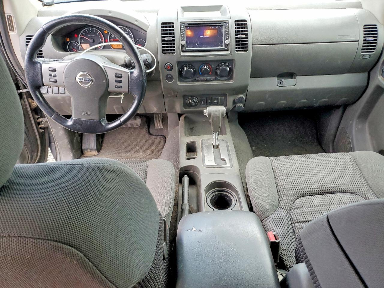 2006 Nissan Frontier SE