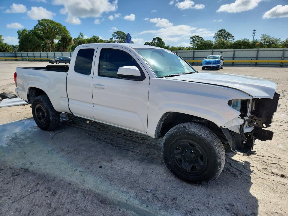 2022 Toyota Tacoma SR V6
