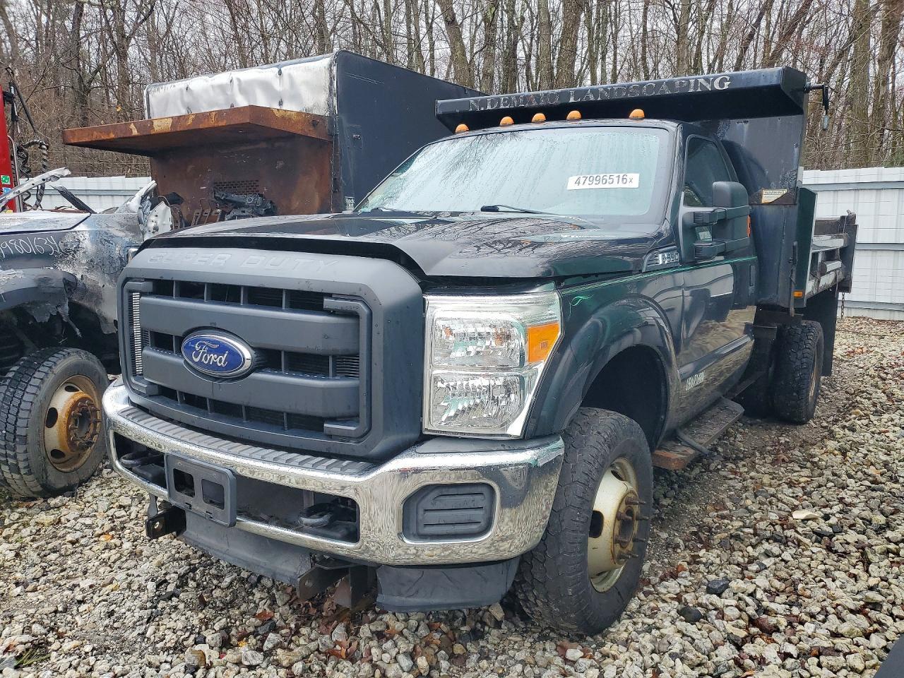 2015 Ford F350 Super Duty Dump Truck