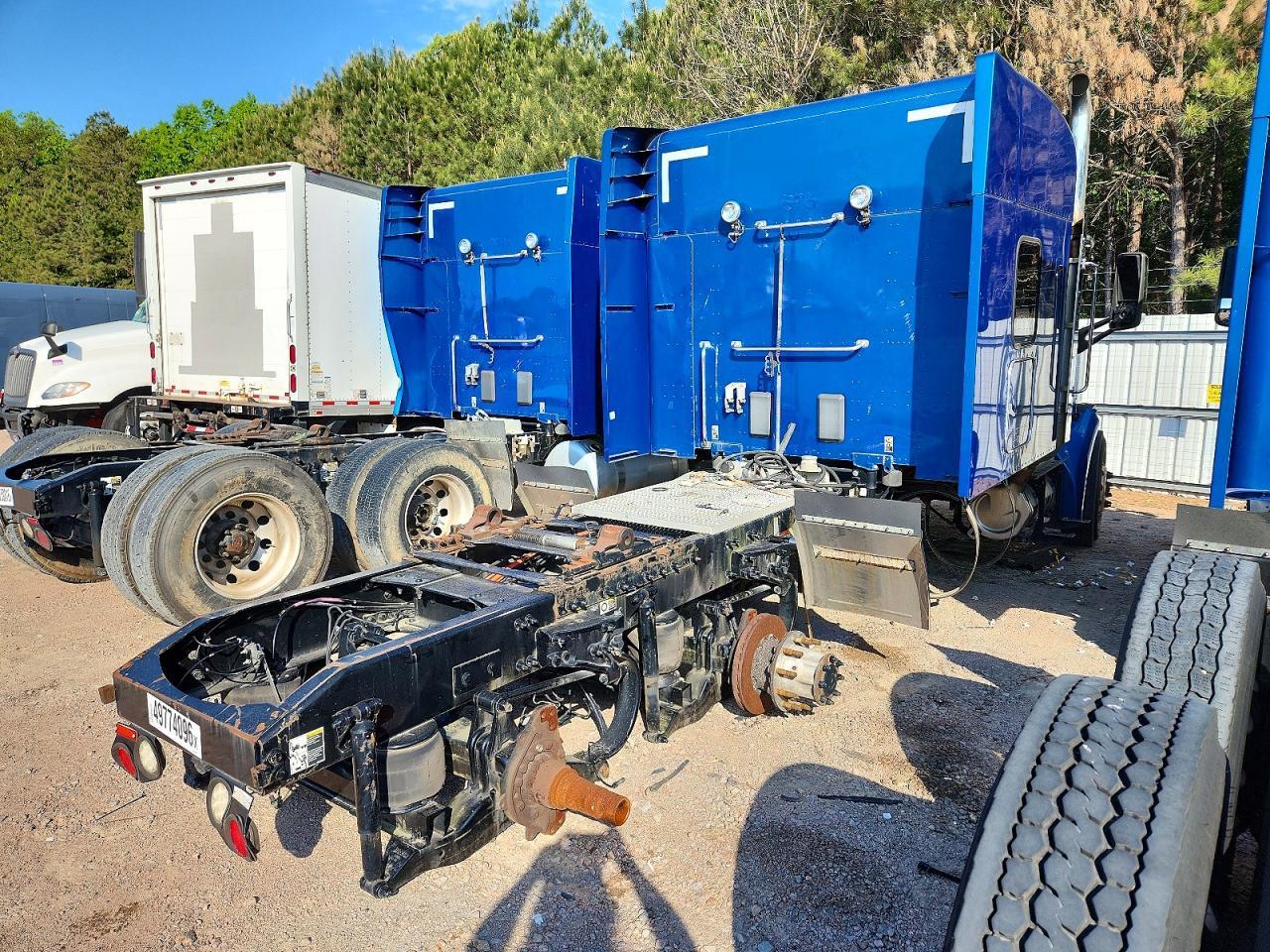 2019 Peterbilt 579 Truck Cab AND Chassis