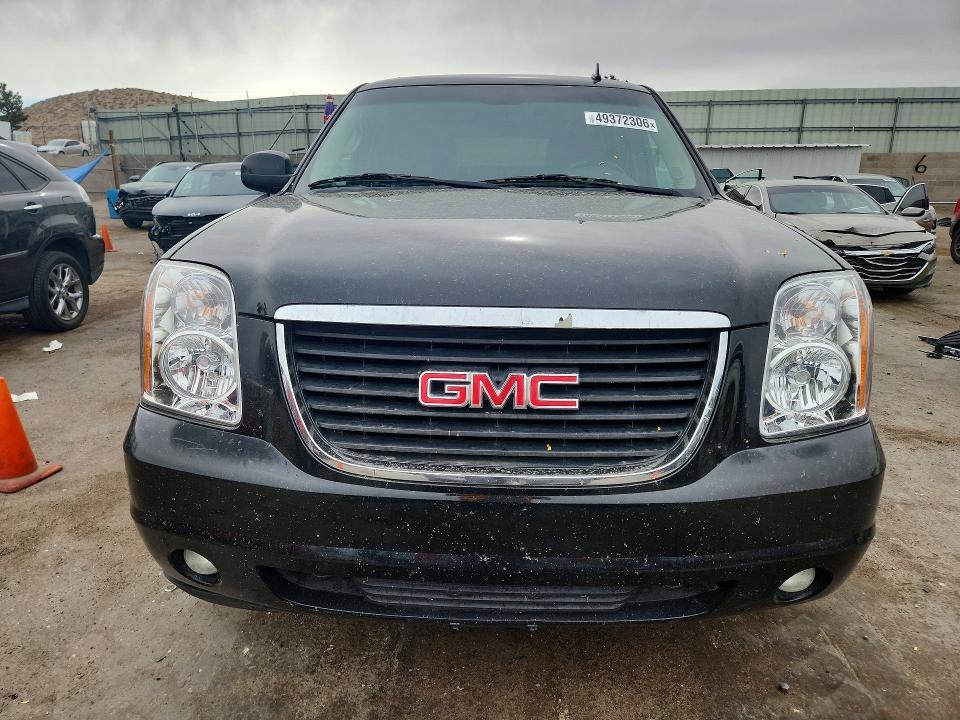 2011 GMC Yukon slt