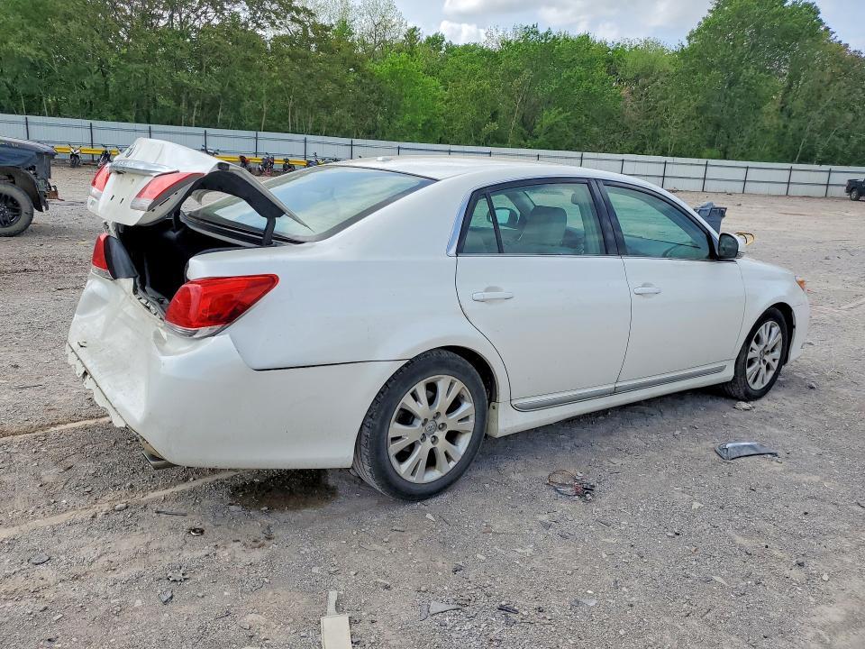 2011 Toyota Avalon Base