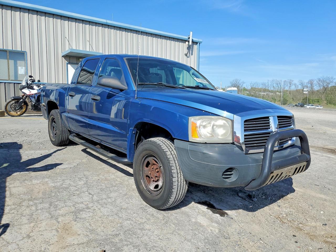 2006 Dodge Dakota Quattro