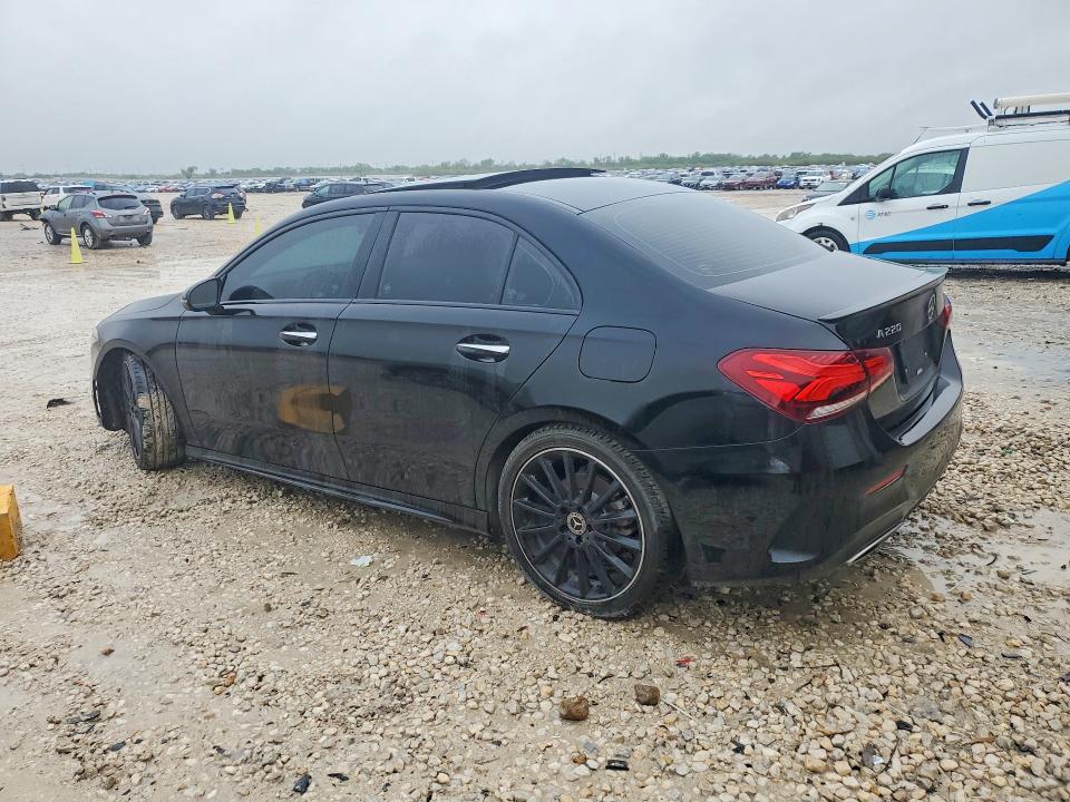 2020 Mercedes-Benz A 220