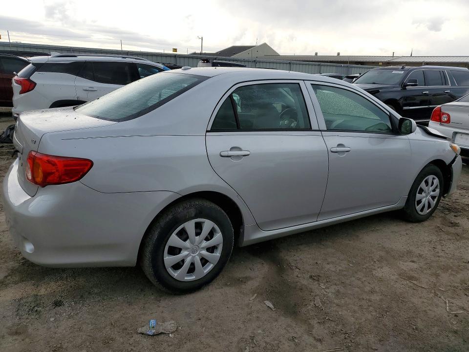 2010 Toyota Corolla le