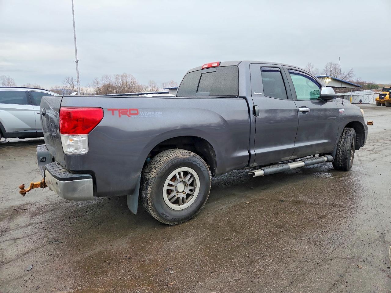 2013 Toyota Tundra Limited