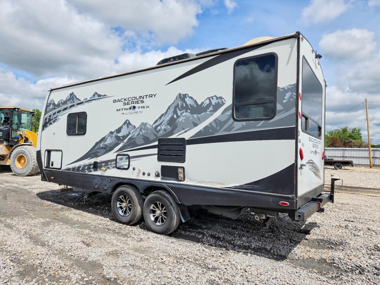 2021 Outdoors Camper