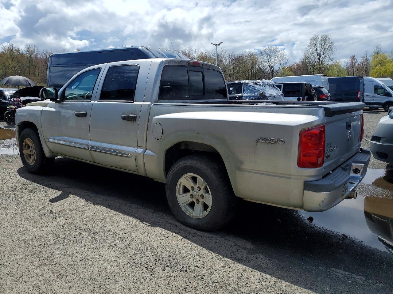 2008 Dodge Dakota Quad Laramie