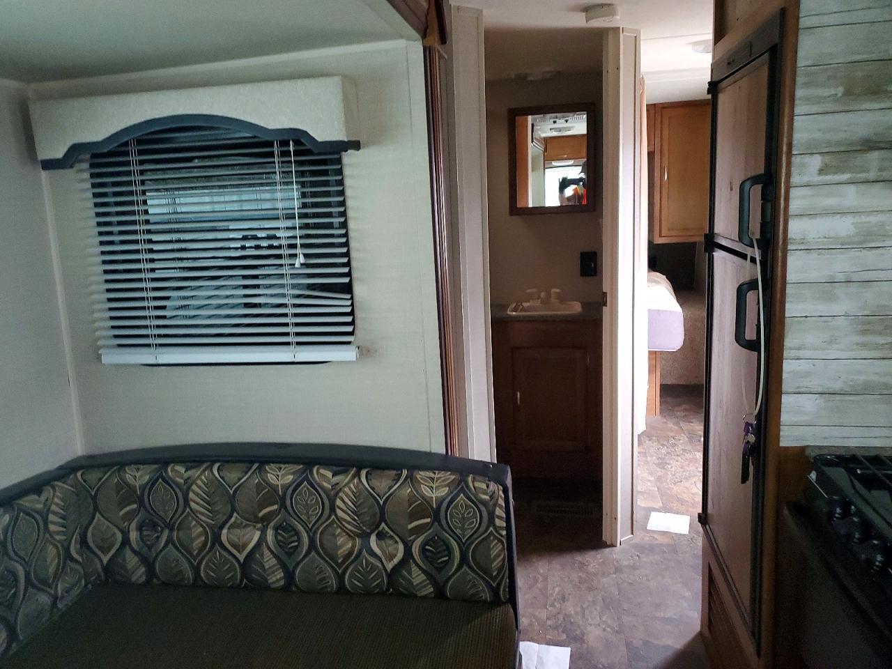 2015 Keystone Summerland Camper