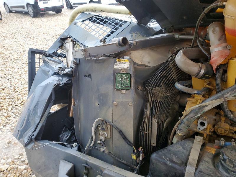 2018 Atlascopco 2018 Atlas Copco Xavs 400CD8 AIR Compressor
