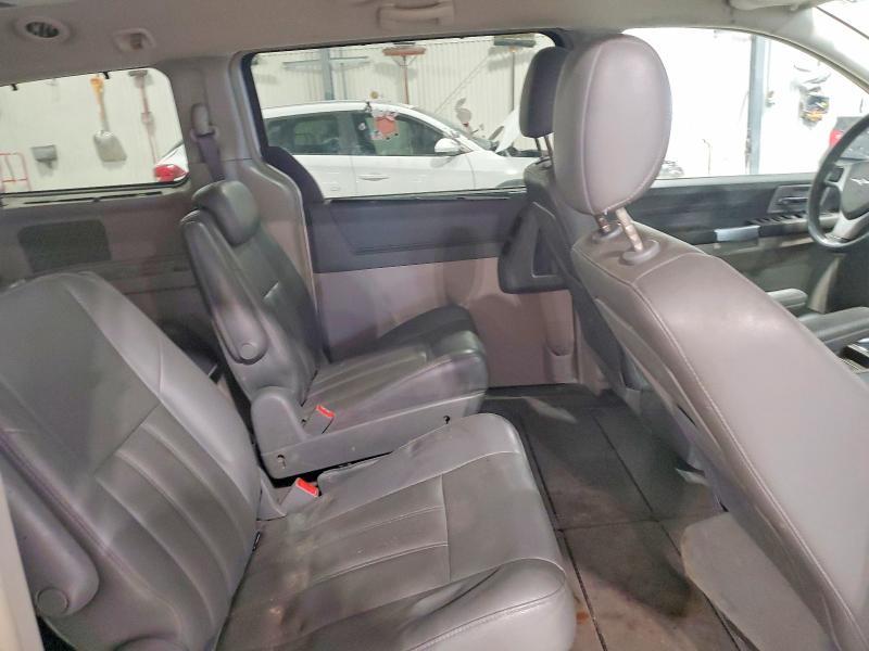 2008 Chrysler Town & Country Touring