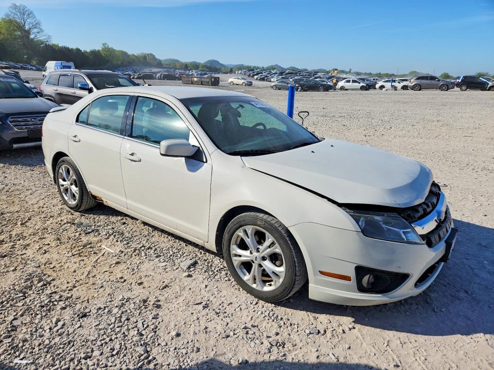 2012 Ford Fusion se