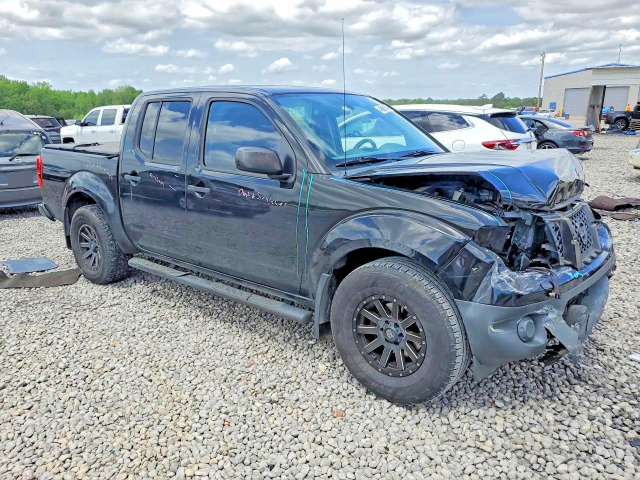 2018 Nissan Frontier S