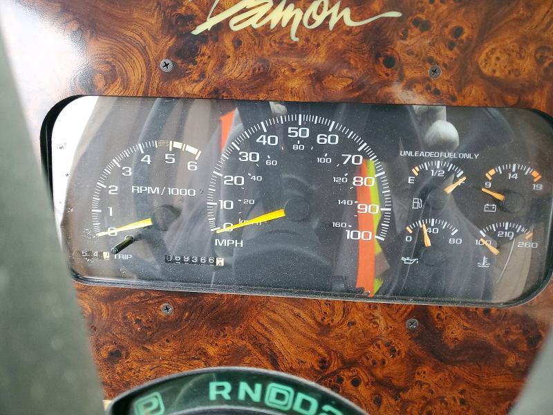 2000 Damon 1999 Workhorse RV