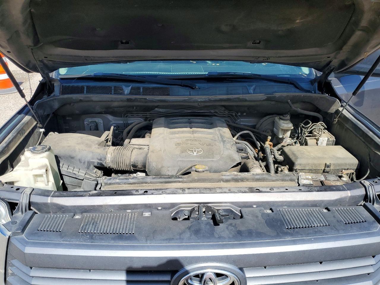 2014 Toyota Tundra SR5