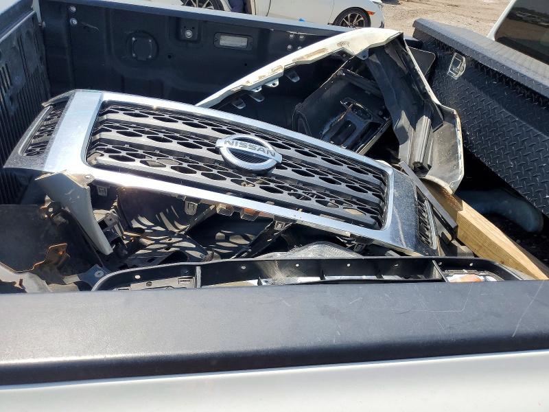 2018 Nissan Titan XD SV